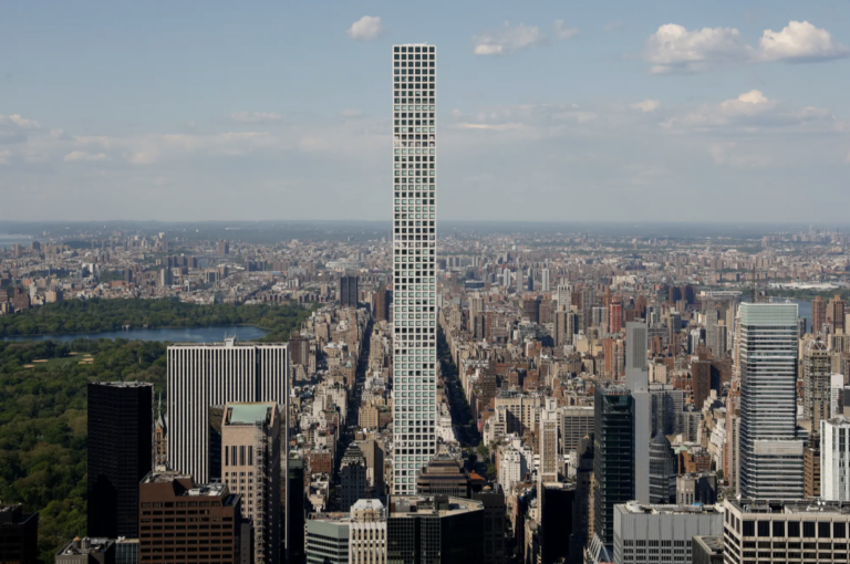 Owners are fleeing a troubled super-luxe skyscraper on ‘Billionaire’s Row’: report